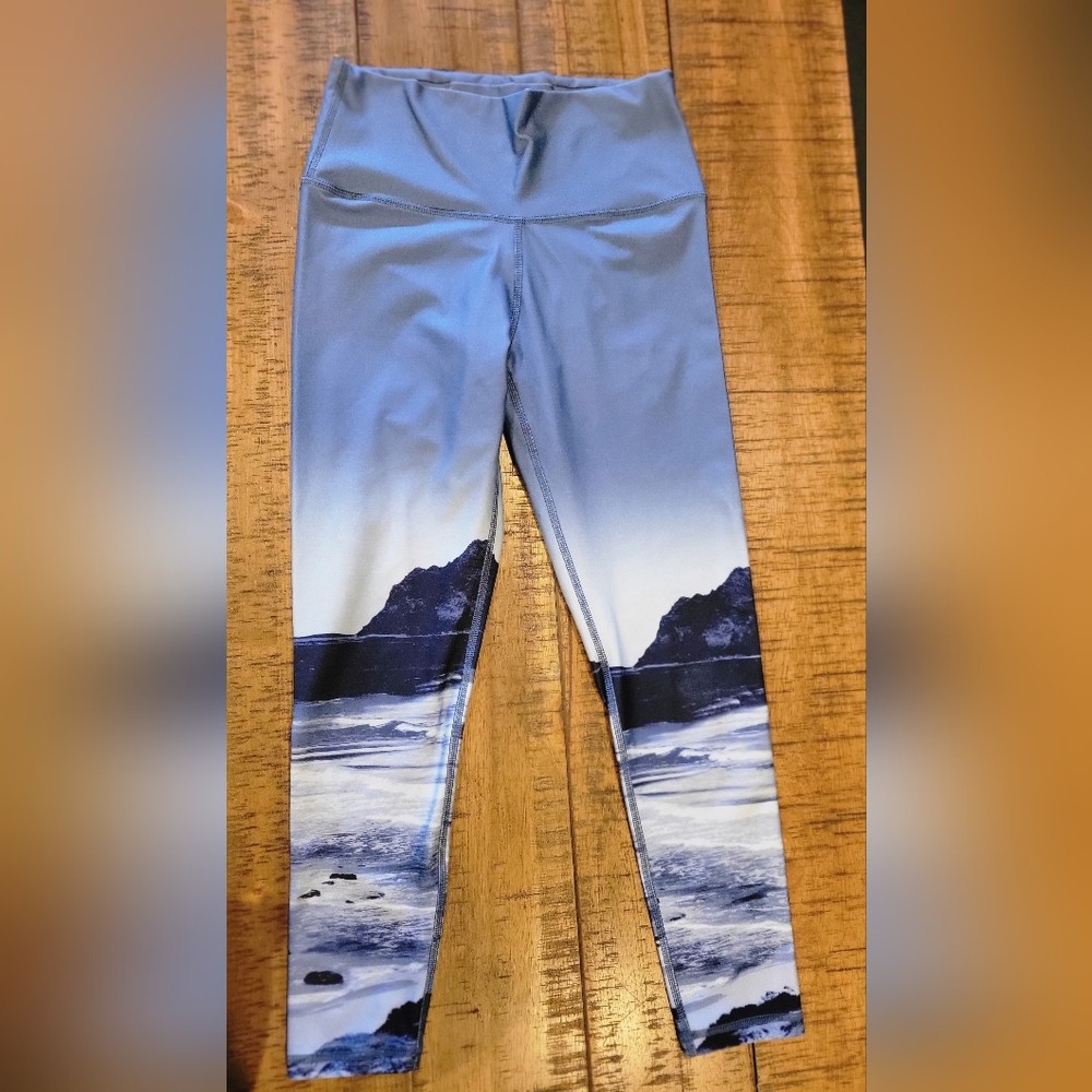 Aerie chill.play.move. leggings Size M